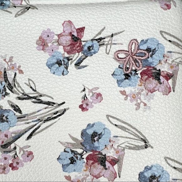 Matilda Jane On The Go Leather Tech Organizer - Picture 4 of 7